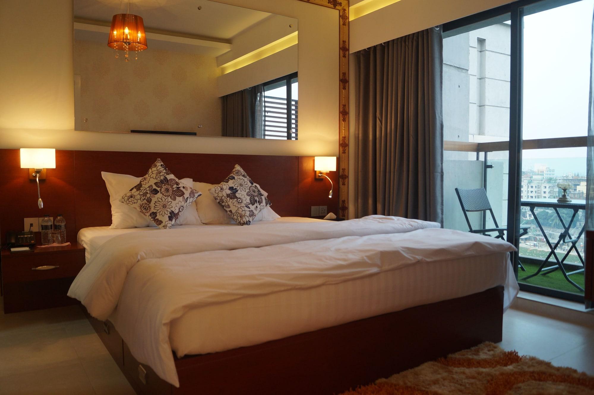 Coventina Lake Suites Dhaka Bagian luar foto